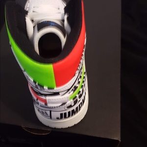 Air jordans 1 mid 7  1/2